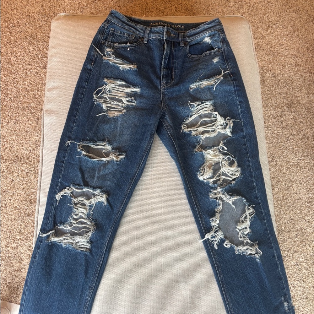 American Eagle Ripped Blue Jeans